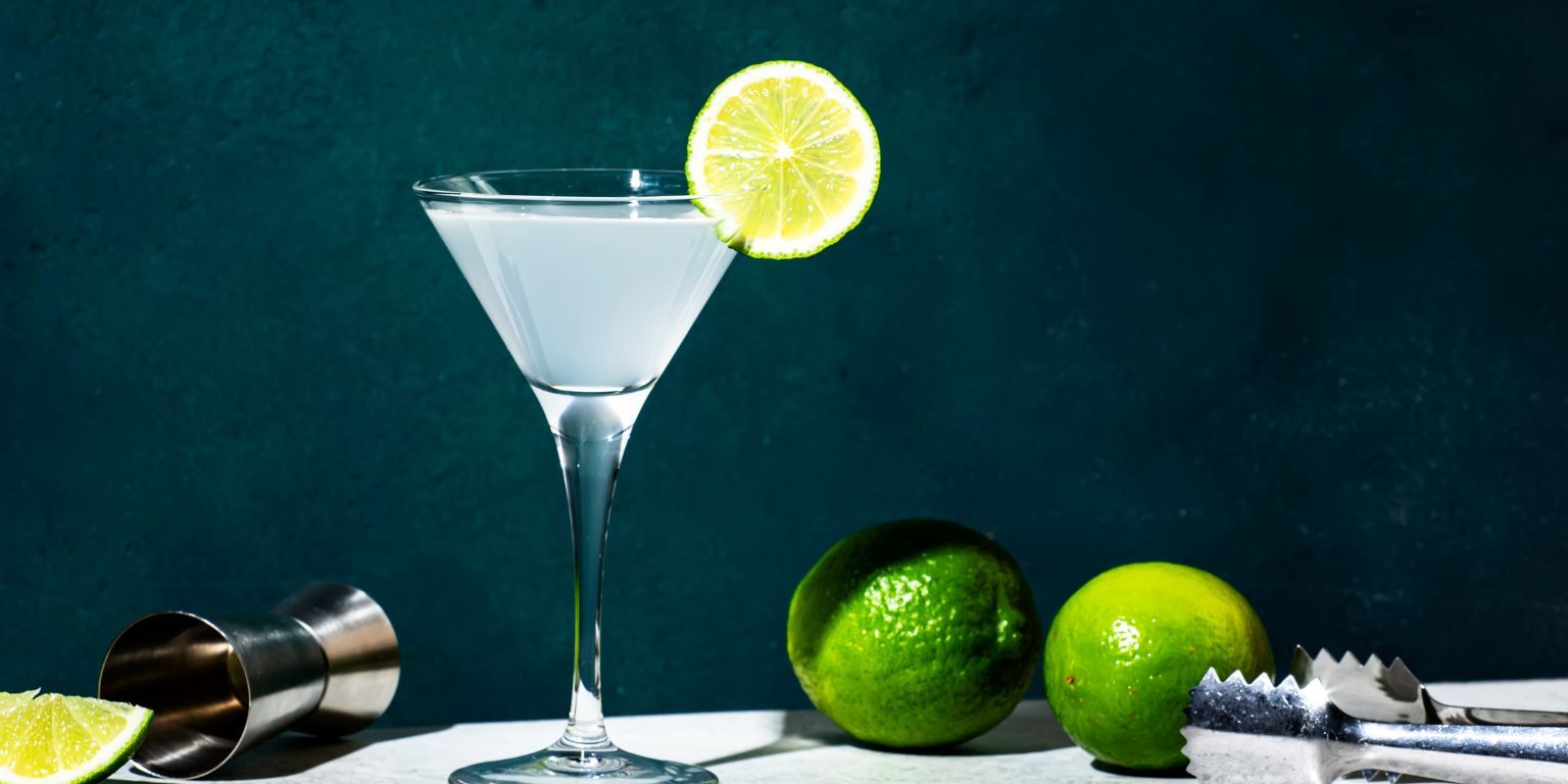 Cocktail loop with condensation and citrus wheel.